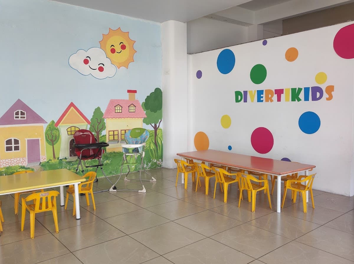DIVERTIKIDS Jardín Infantil y guardería.