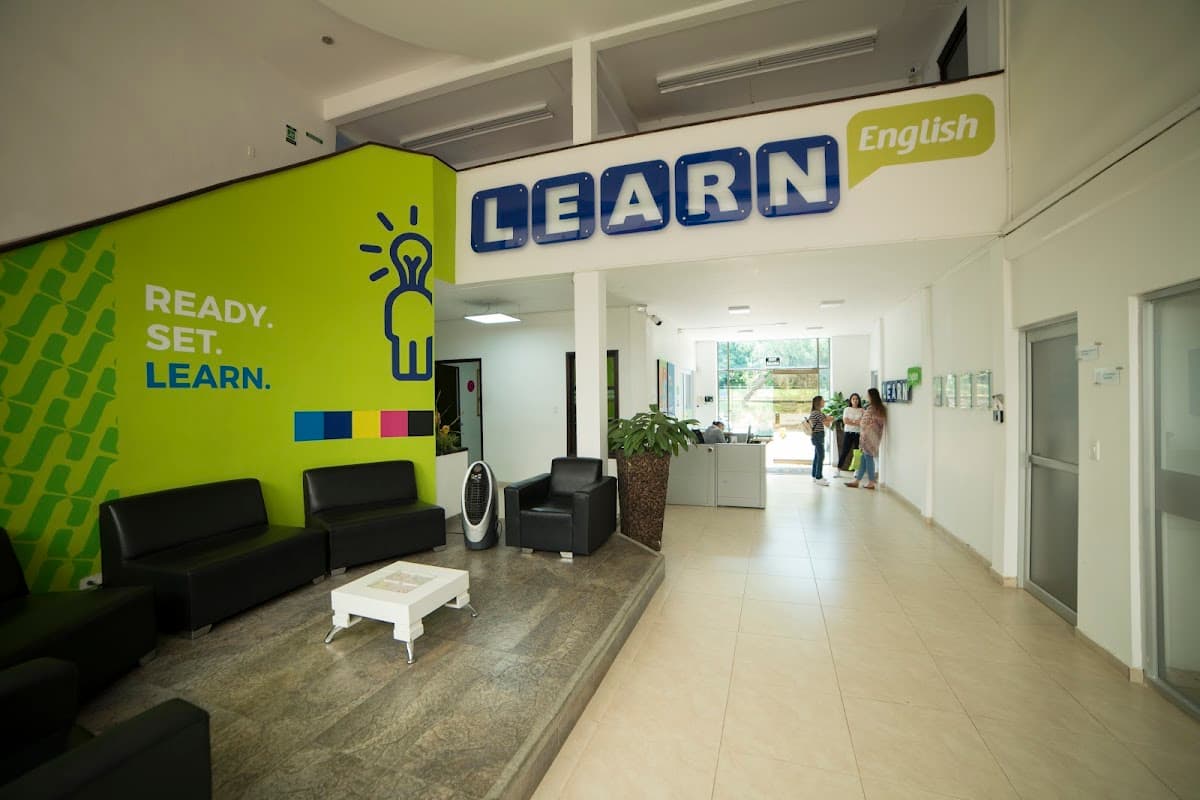 Learn English | Ciudad Jardín — foto