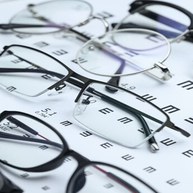 OPTICA LLANOVISION — foto