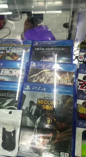 Tienda de videojuegos en Pereira — foto