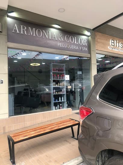 PELUQUERÍA (Salon de belleza) POBLADO — foto