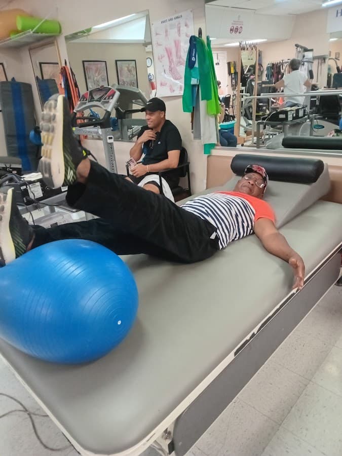 American Pro-Health Rehabilitation Center, Inc — foto