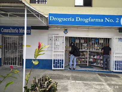 Vía Baloto Drog Farma Medellin — foto