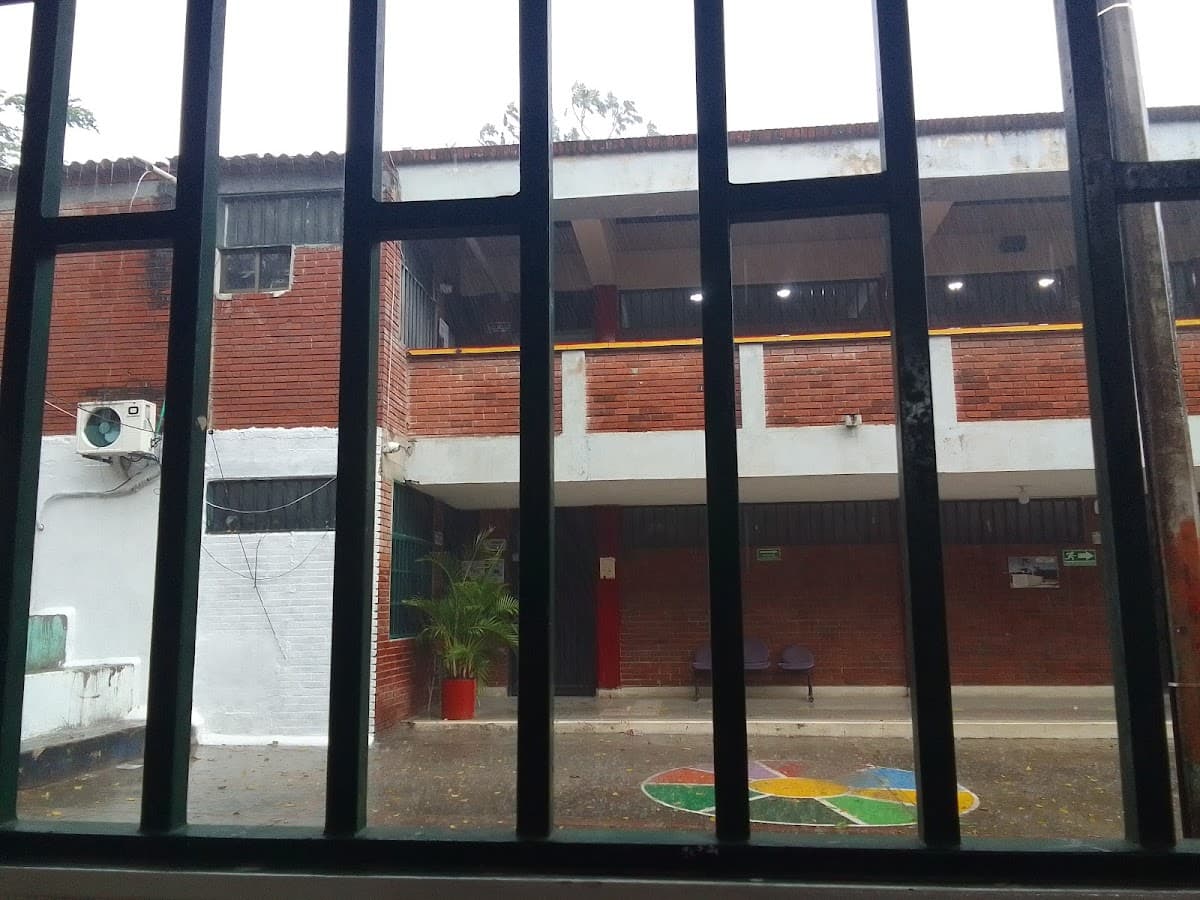 Institución Educativa Jose Eustasio Rivera - Centro Docente Monserrate — foto