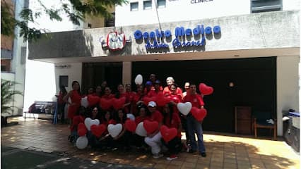 Centro Médico Julián Coronel — foto
