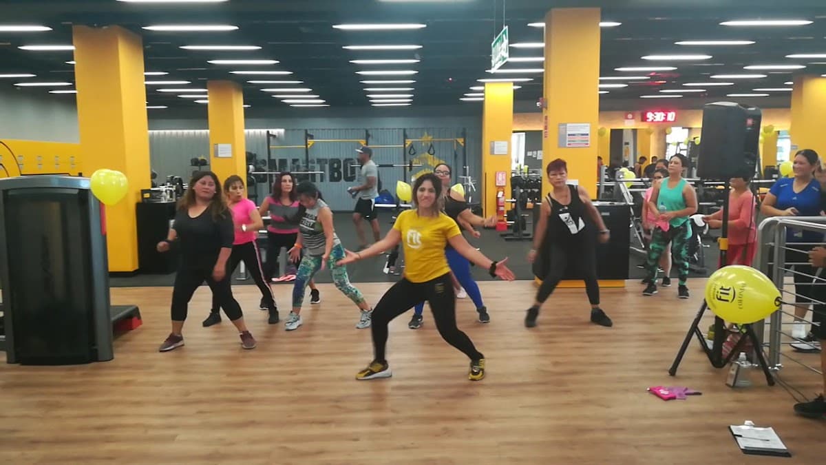 Gimnasio Smart Fit - Colonial — foto
