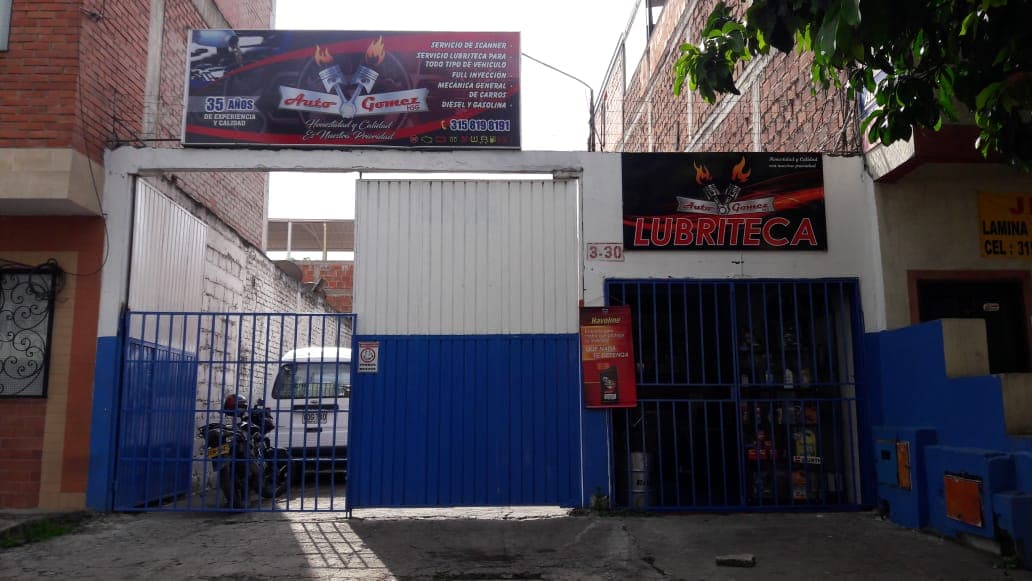 Autogomez centro de diagnostico electrónico automotriz — foto