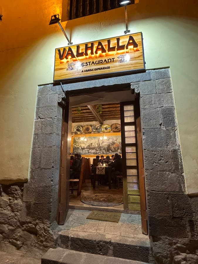 Salon Valhalla