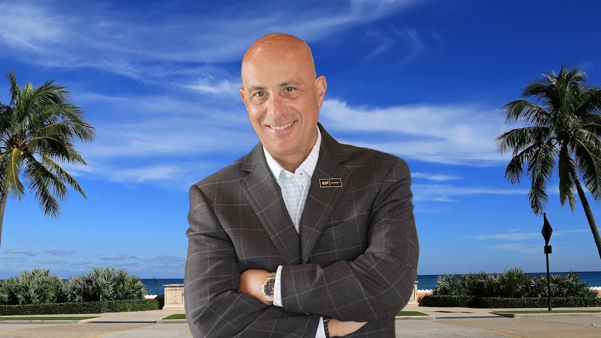 Living In Palm Beach Florida - Raymond Fernandez / eXp Luxury