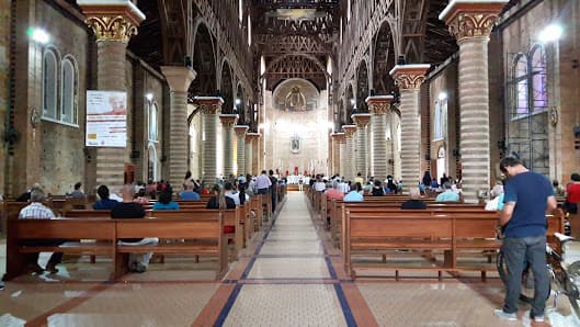 Catedral de Nuestra Señora de la Pobreza de Pereira — foto