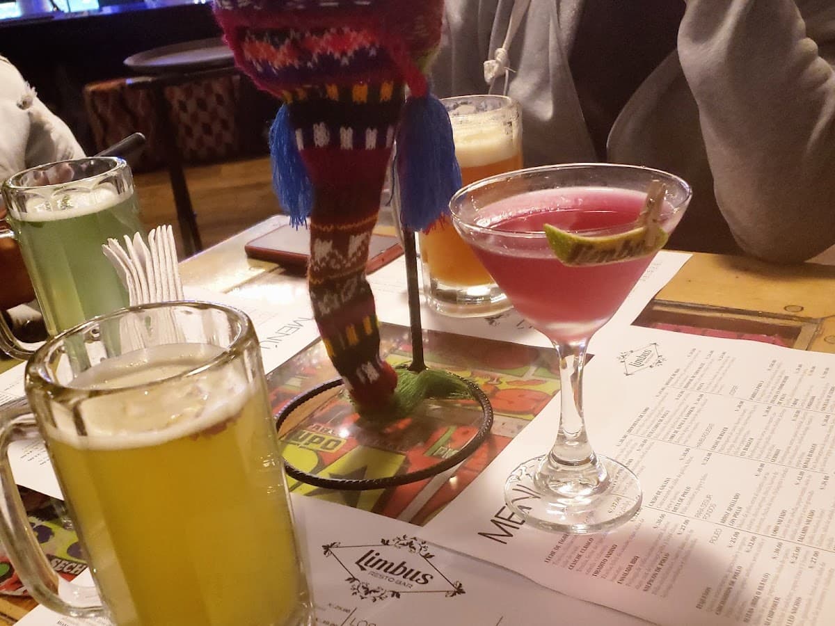 LIMBUS RESTOBAR — foto