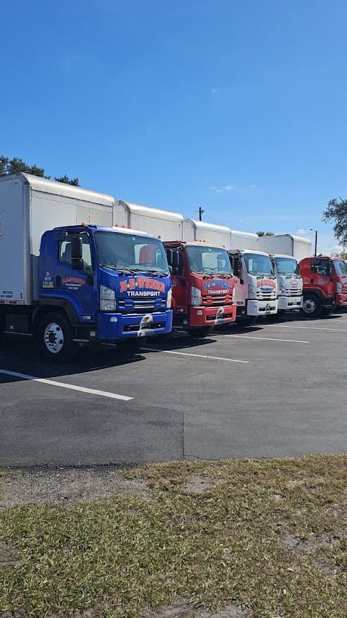N-E Where Transport Couriers Tampa — foto