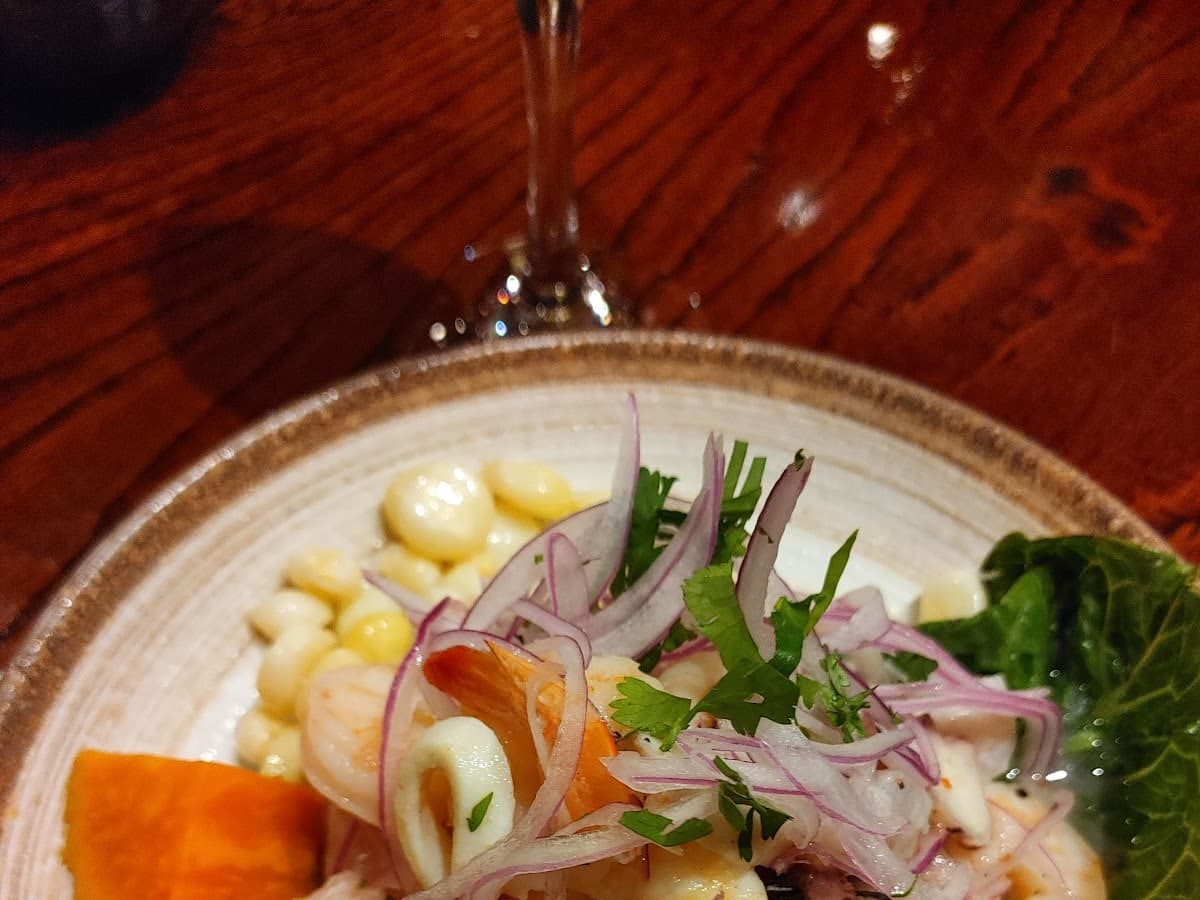 Aji Limo Peruvian Cuisine — foto