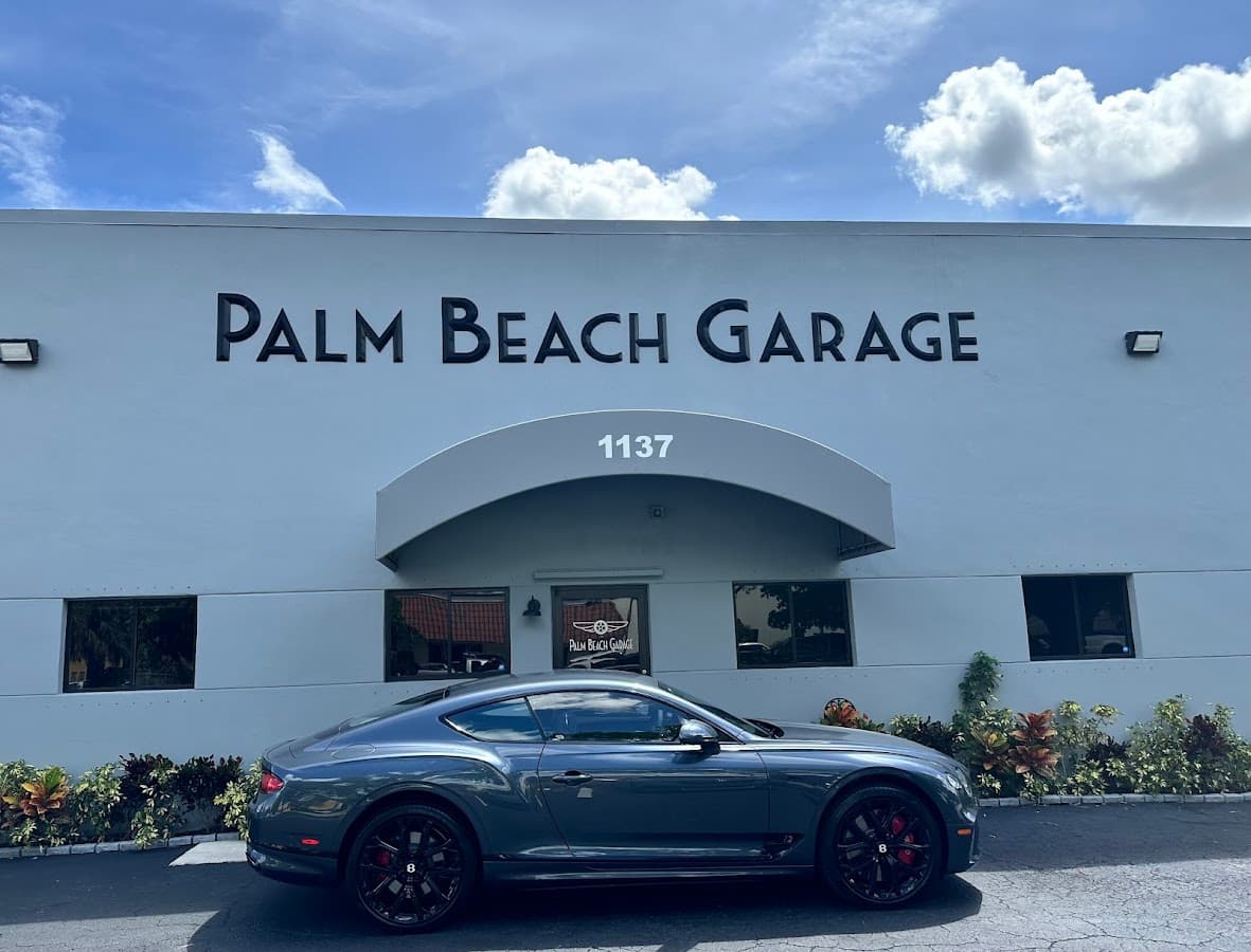 The Palm Beach Garage — foto