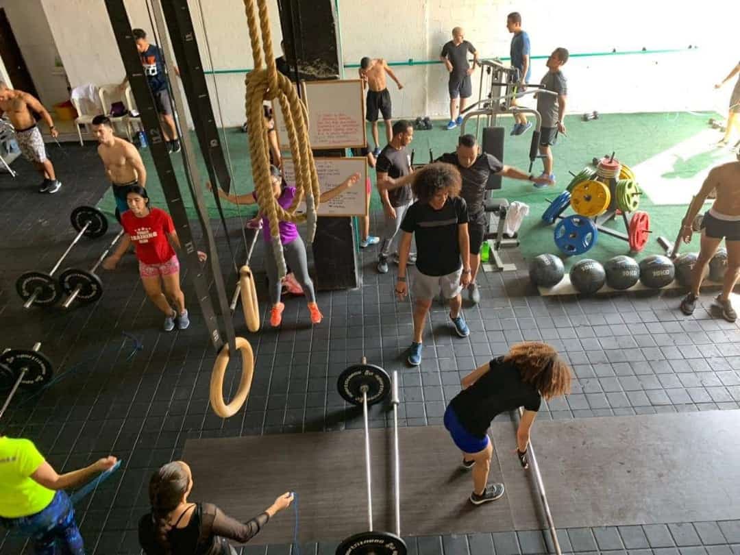 POWER TRAINING CLUB — foto