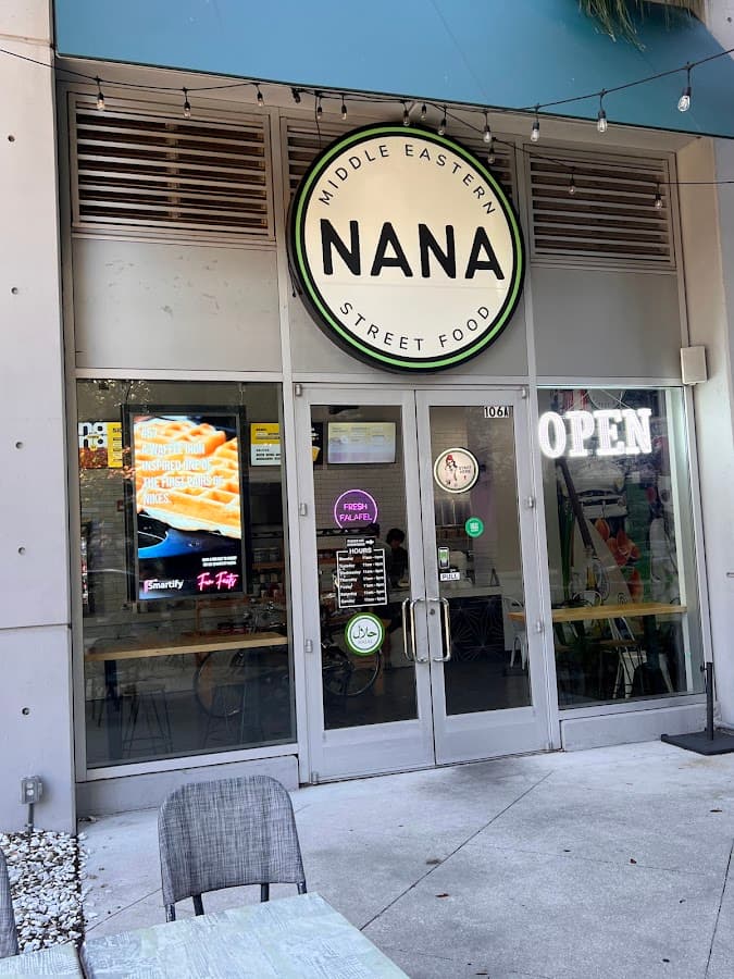 Nana Street Food