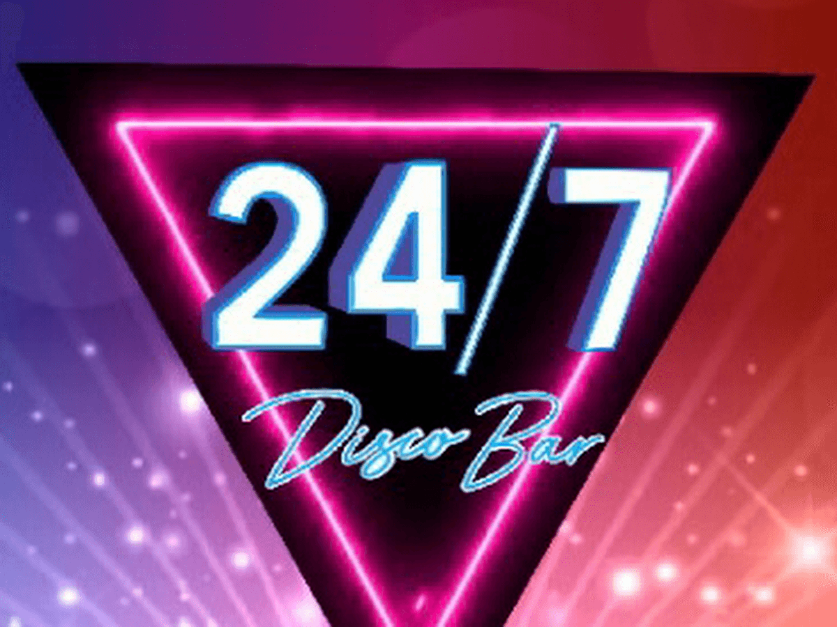 7 PK2 Disco bar — foto