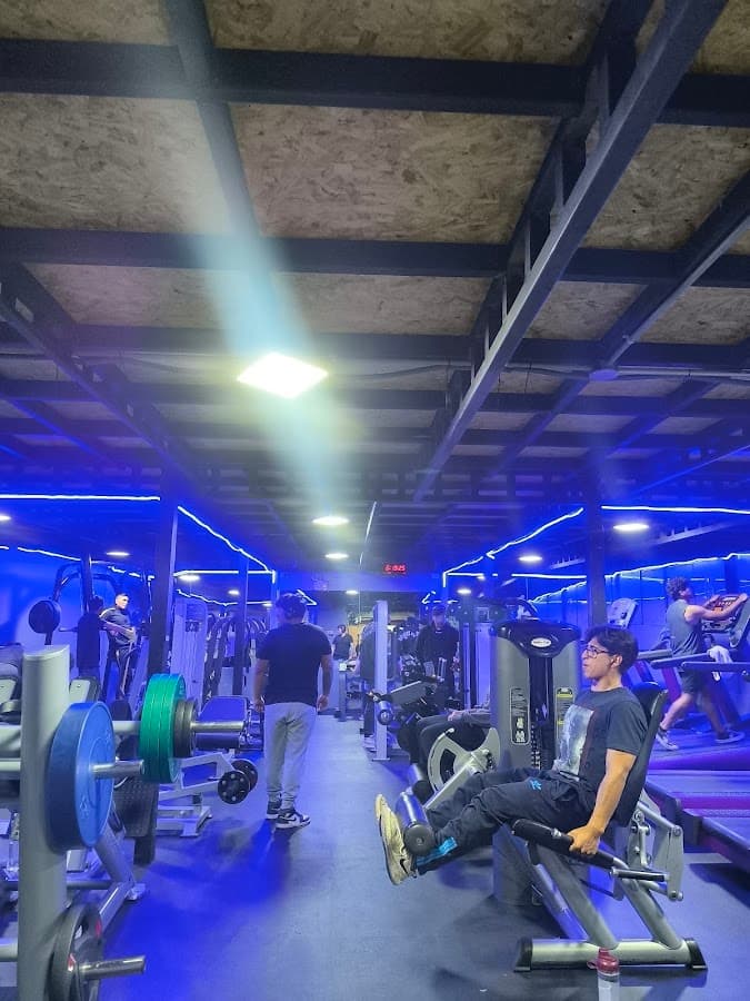 VICTORY GYM & FITNESS