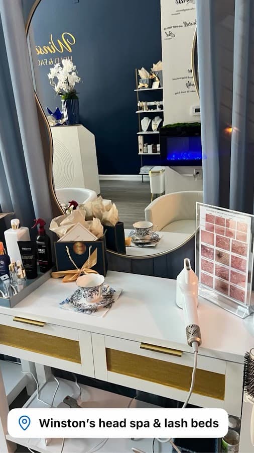 Winston’s head spa & face — foto