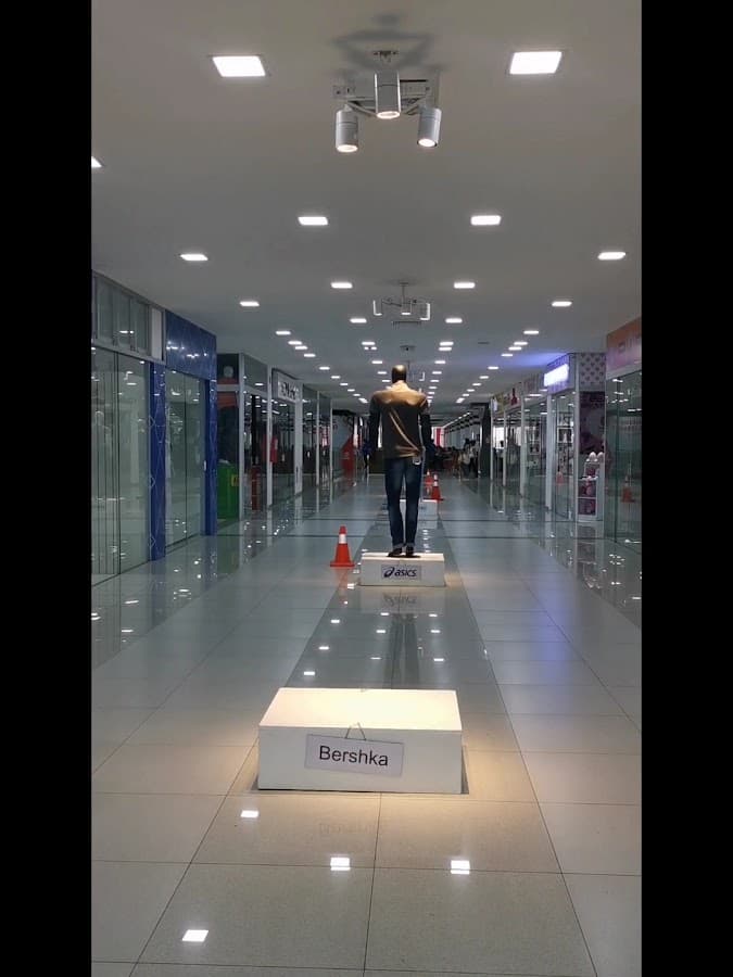 Comercial Indana — foto