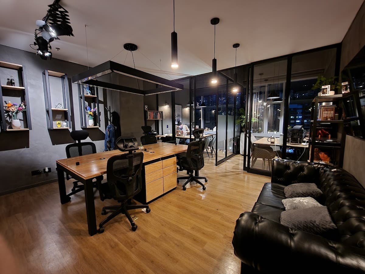 Loy Legal Studio — foto