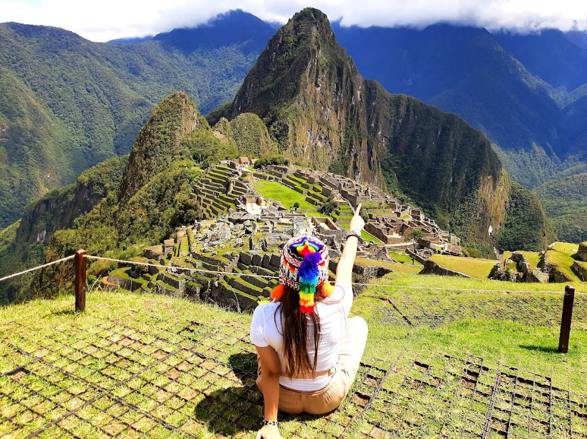 VIAJES Y DESTINOS