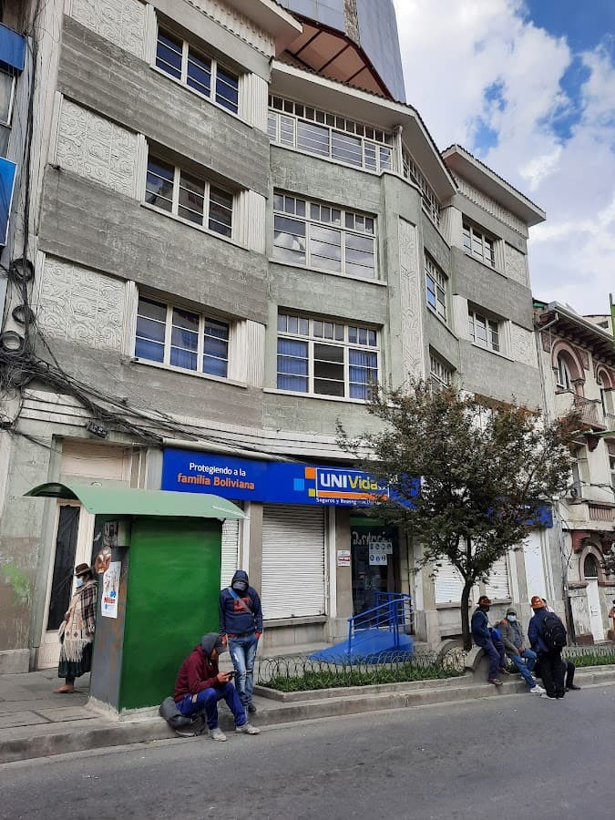 UNIVida S.A. - Sucursal La Paz