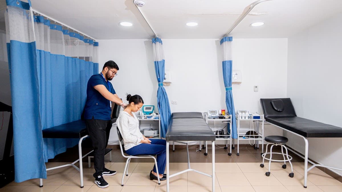CLÍNICA ESPECIALIZADA REALMEDIC. — foto