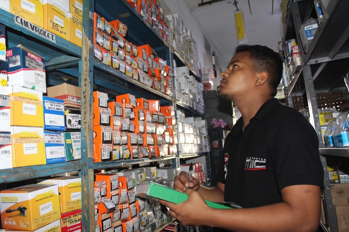autopartes eléctricas MIC — foto