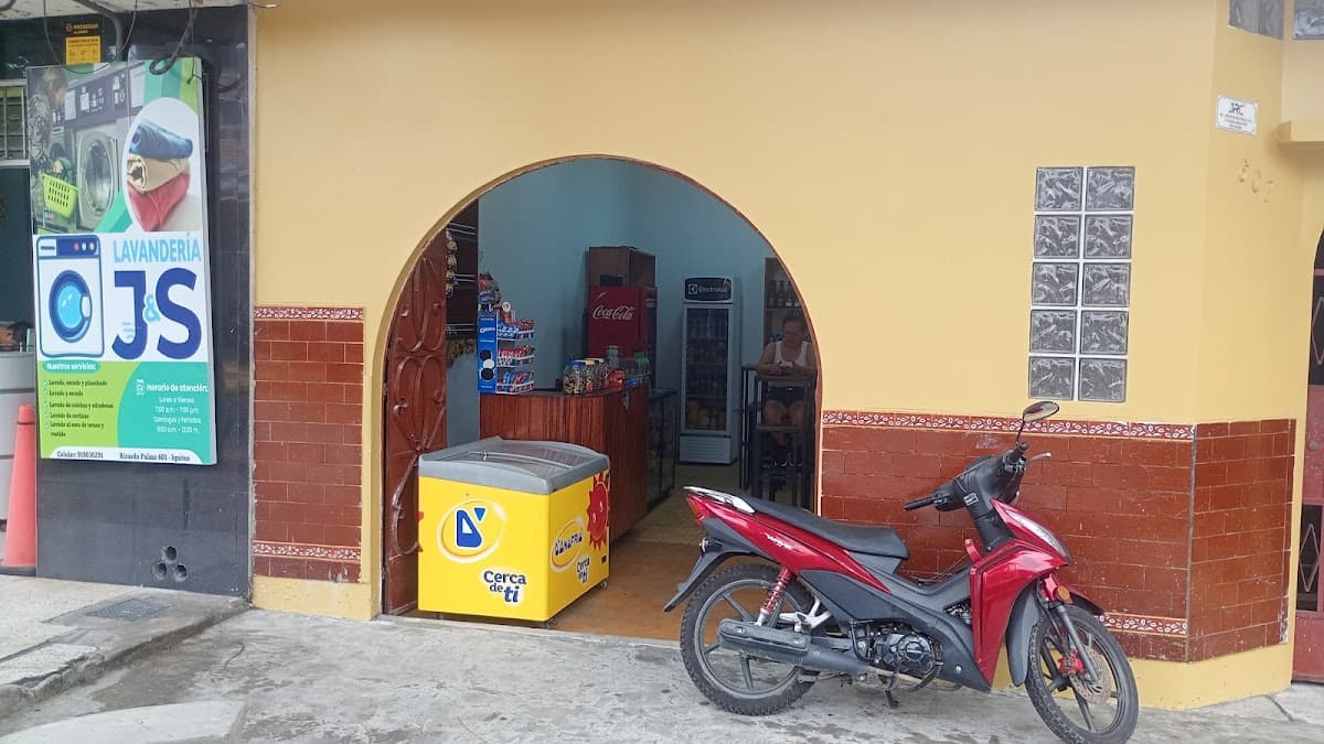 LA RICHI MARKET - STORE — foto