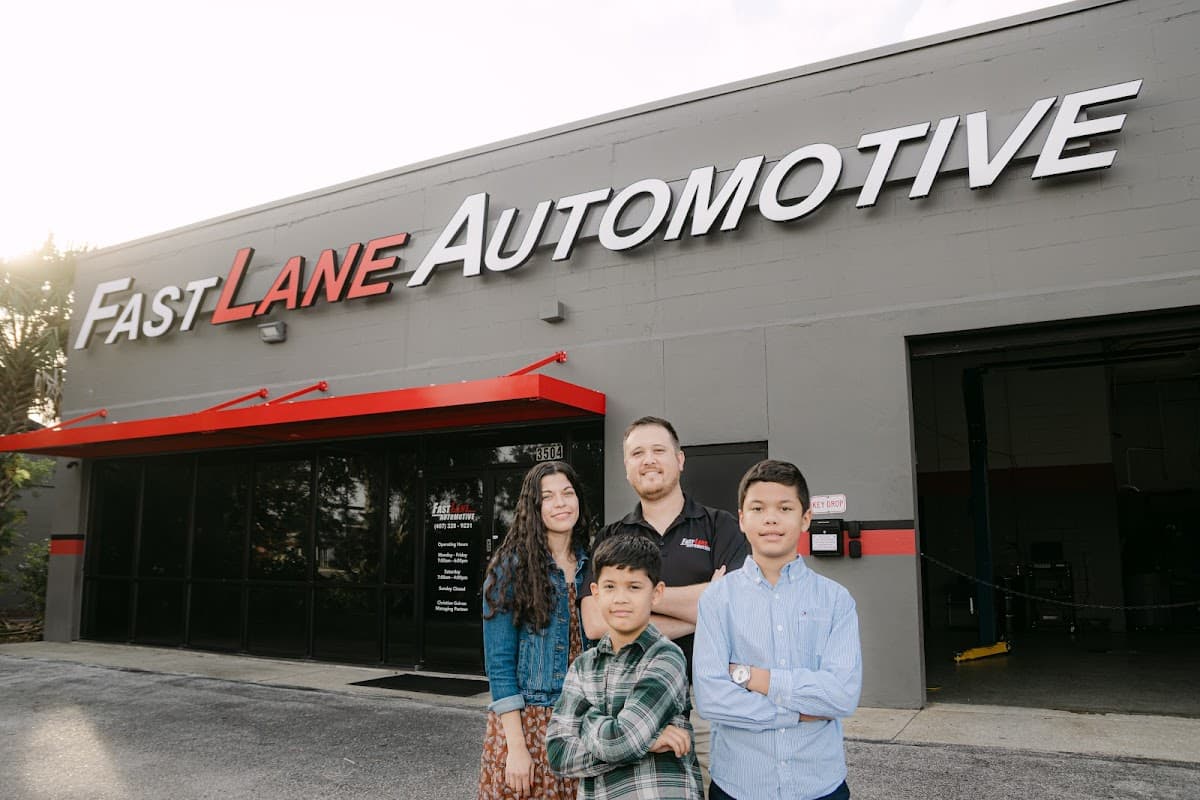 Fast Lane Automotive — foto