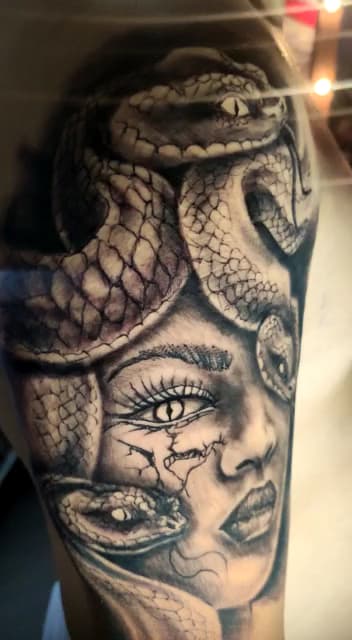 DERIS TATTOO PIERCING NEIVA