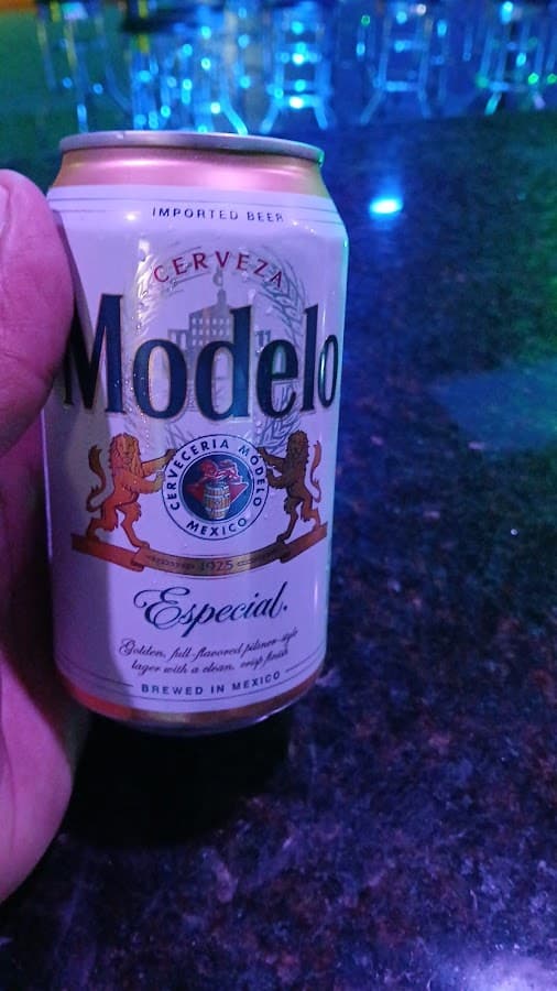 EL Cazador Lounge — foto