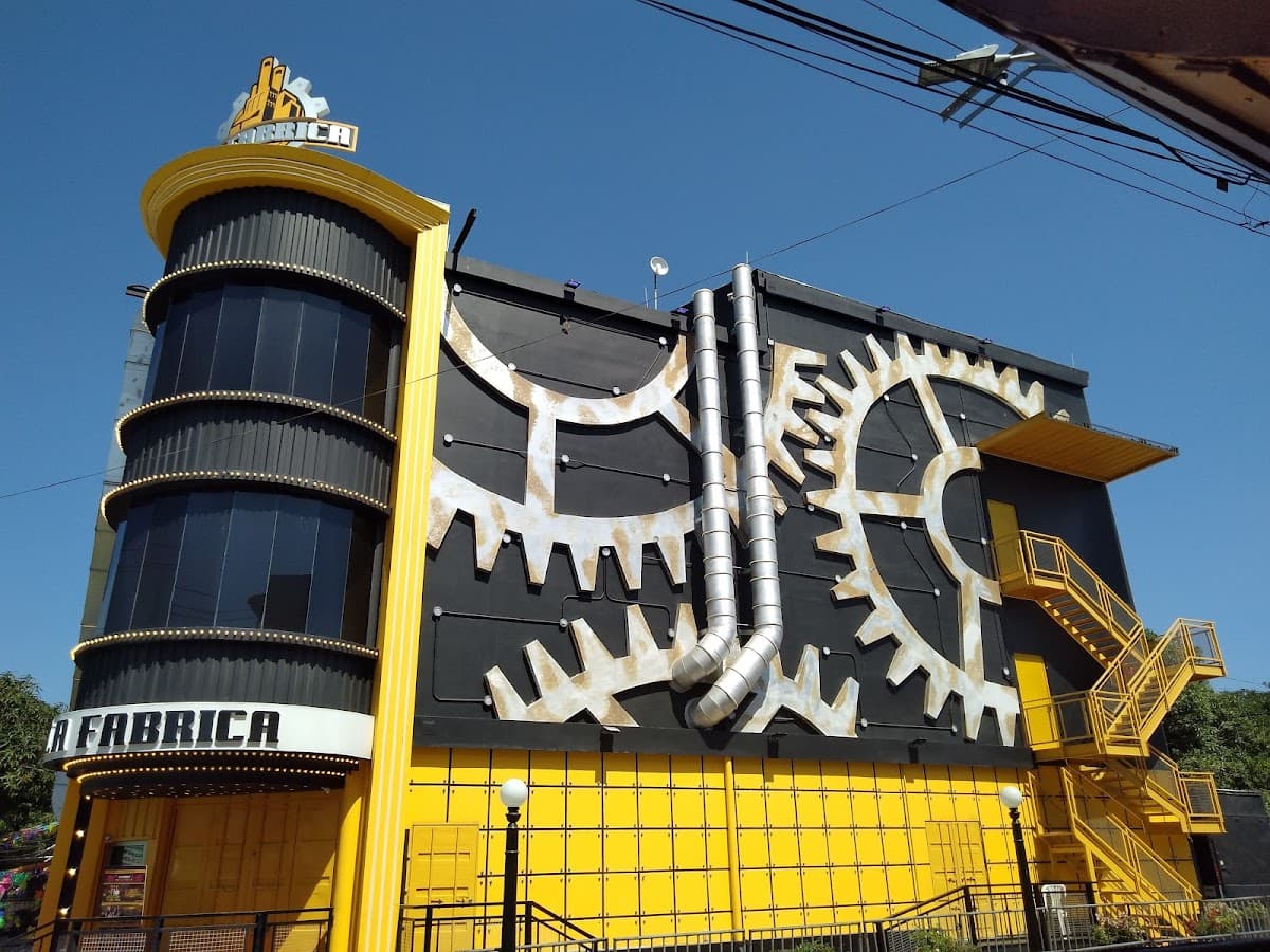La Fabrica Music Hall