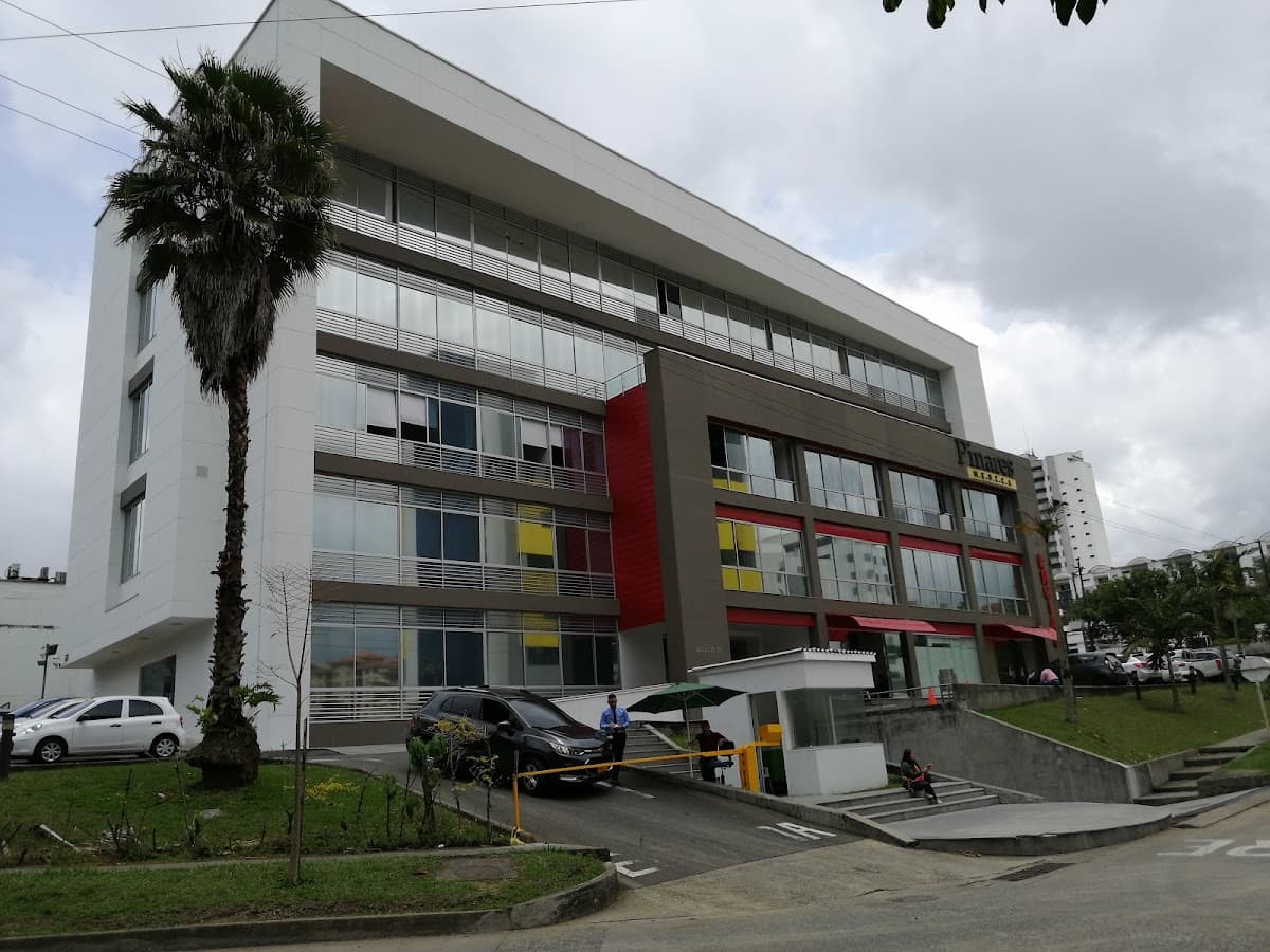 Pinares Médica