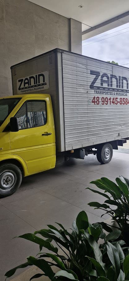 Zanin Transportes Mudanças & Fretes Carretos