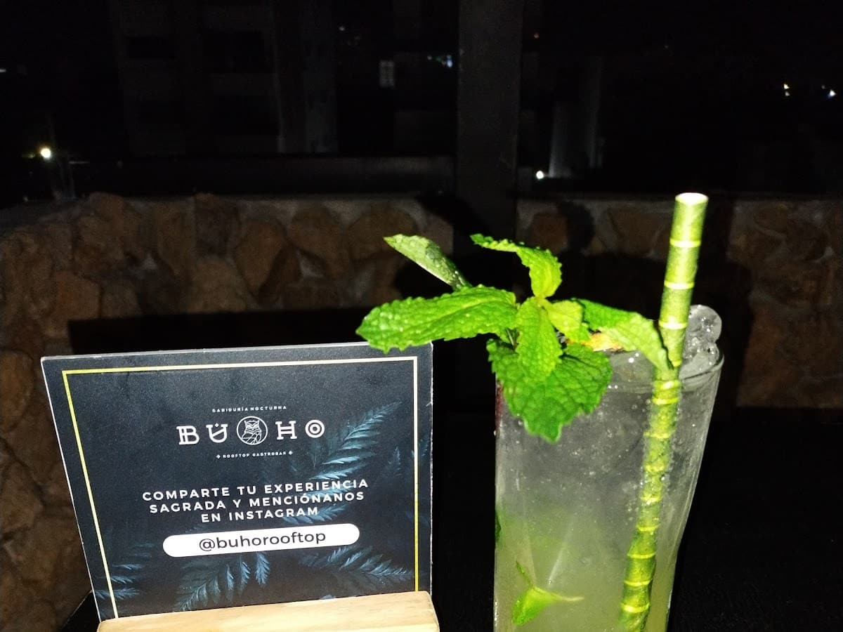 Búho Rooftop — foto