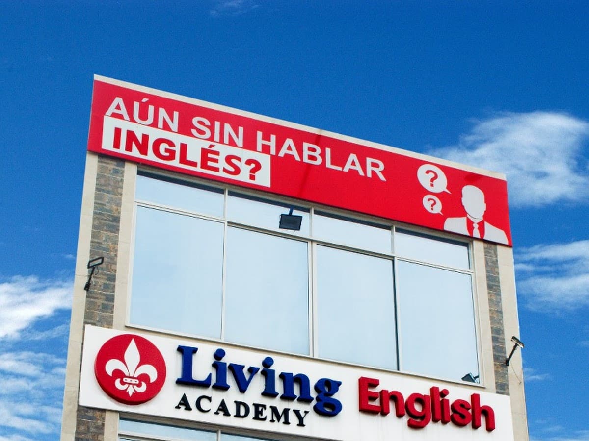WOW INGLÉS Escuela de idiomas | Clases Virtuales para Cali y Toda Colombia — foto