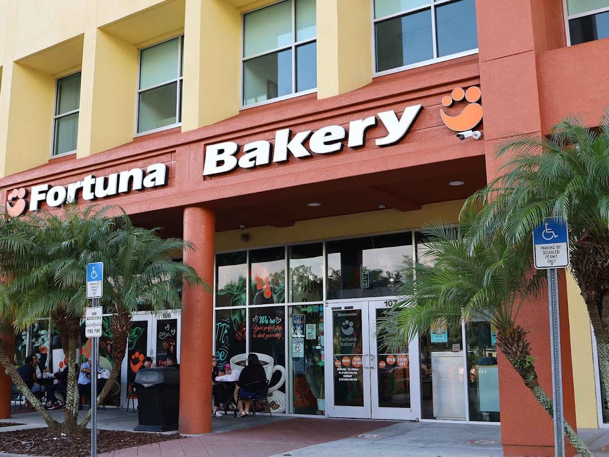 Fortuna Bakery & Coffee - Hunters Creek