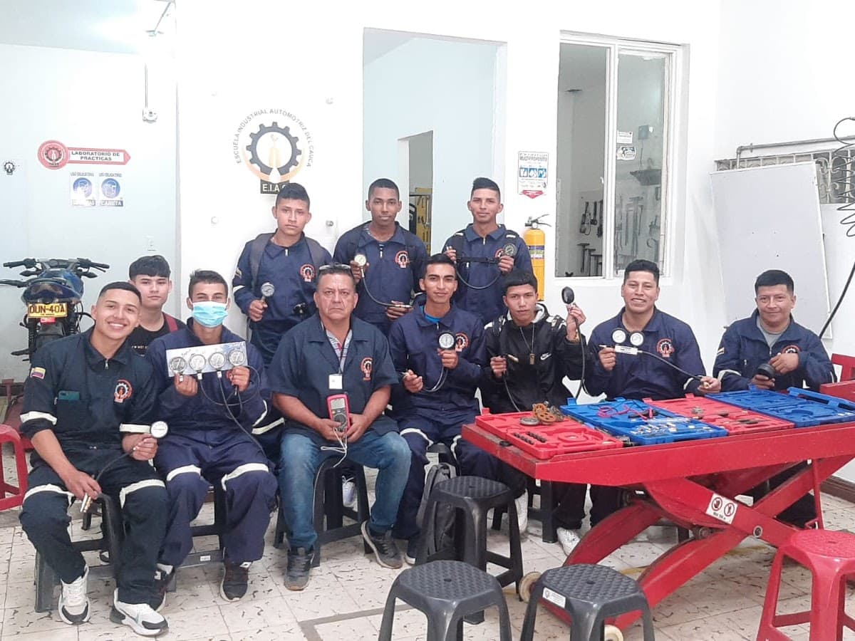 Escuela Industrial Automotriz del Cauca