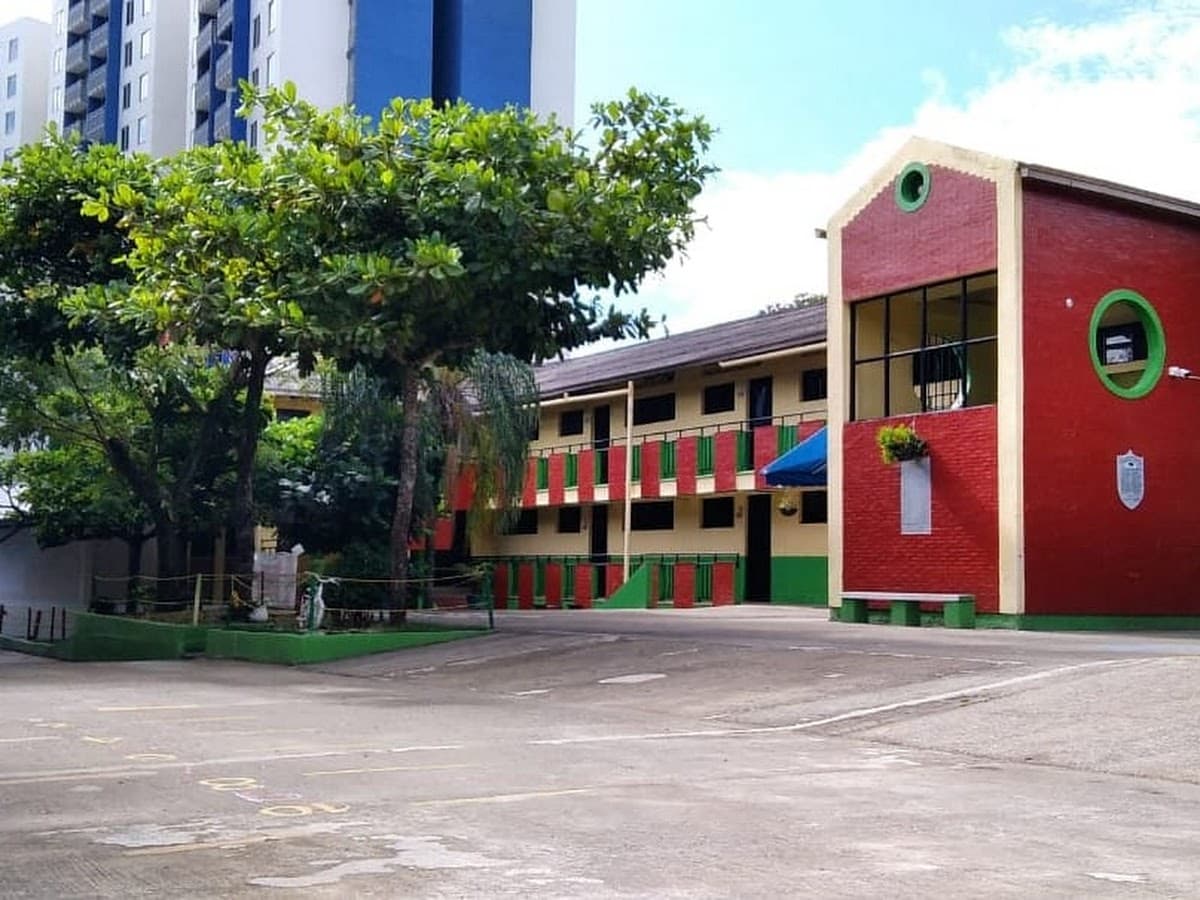 Instituto Educativo Central — foto