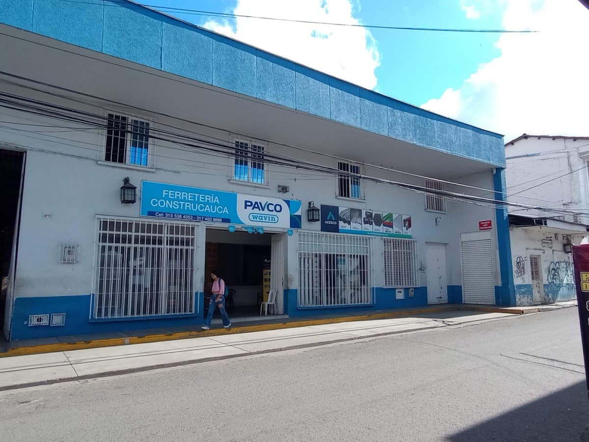FERRETERIA CONSTRUOBRAS — foto