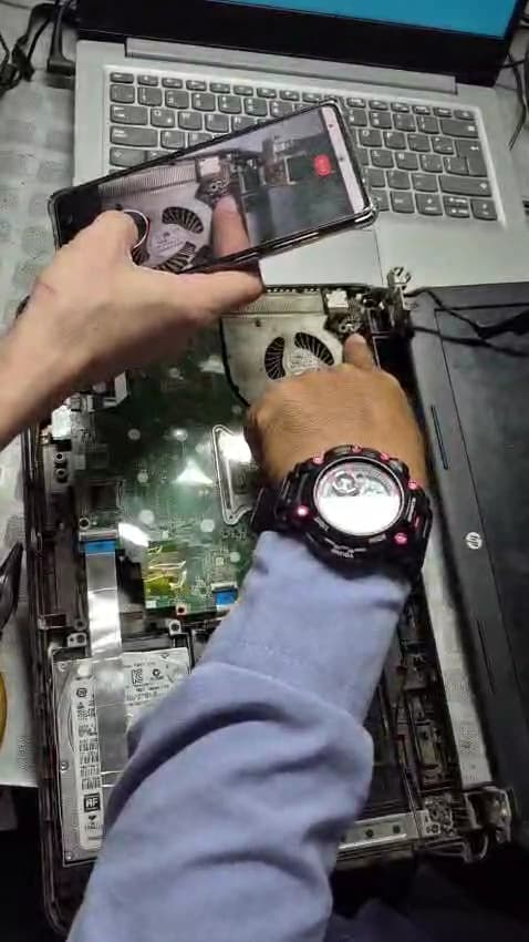 Reparación de Computadores - Systcom — foto
