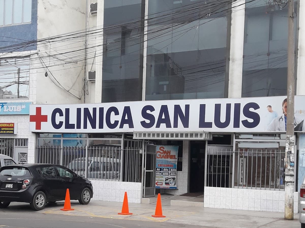 Clínica San Francisco De Trujillo — foto