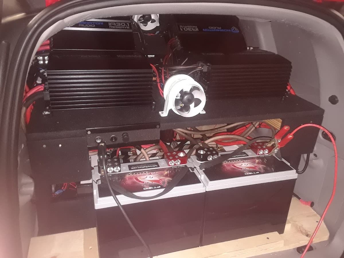 Miami Pro Audio Car Stereo Warehouse of Jacksonville Florida — foto