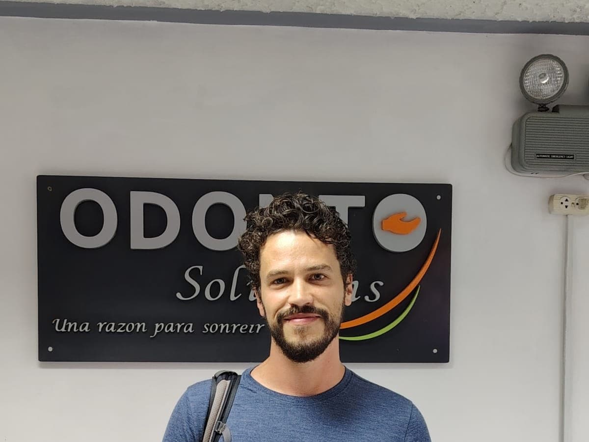 Centro Odontologico OdontoSonrisas Arequipa — foto
