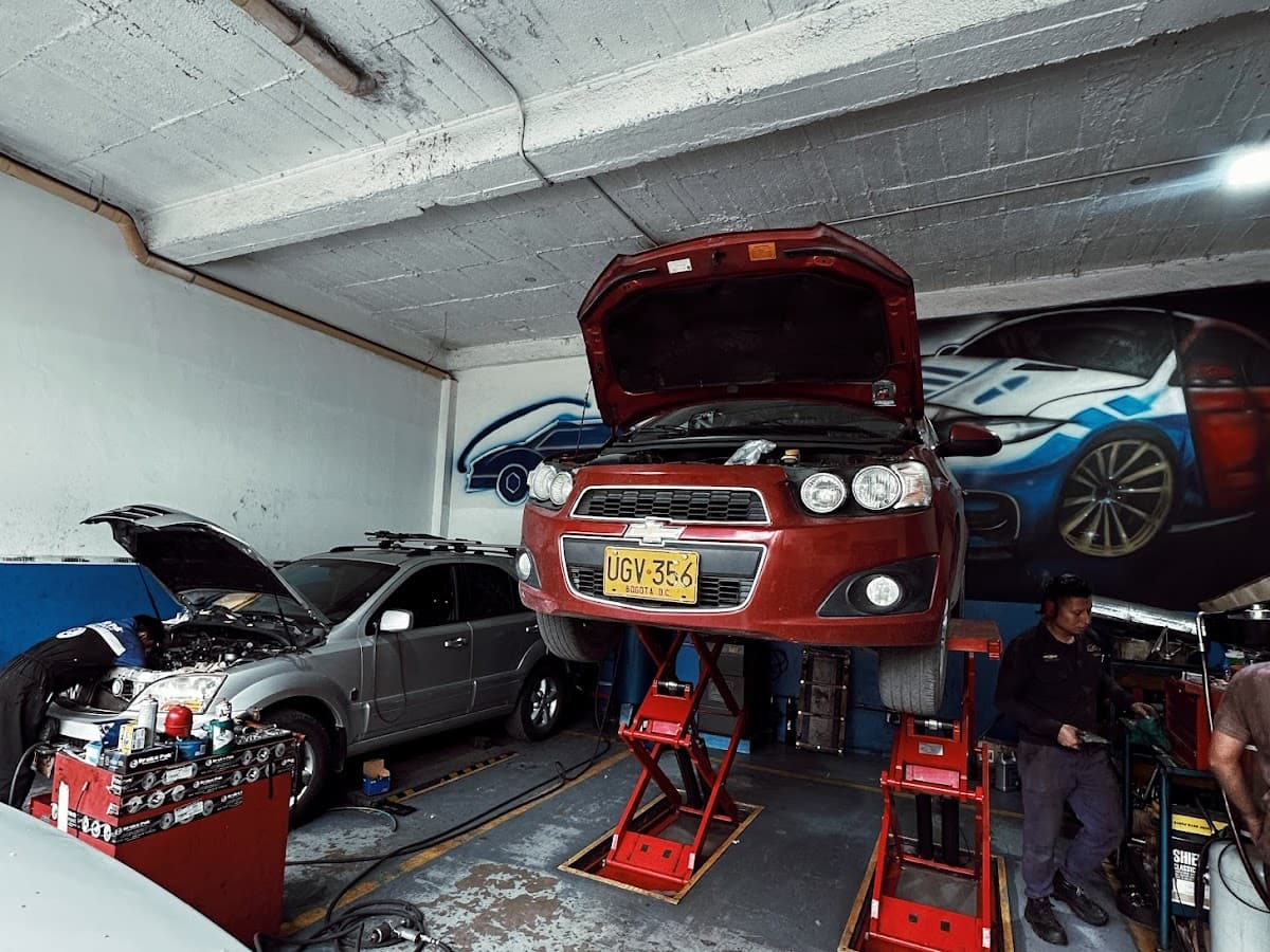 MECÁNICA AUTOMOTRIZ PREMIER
