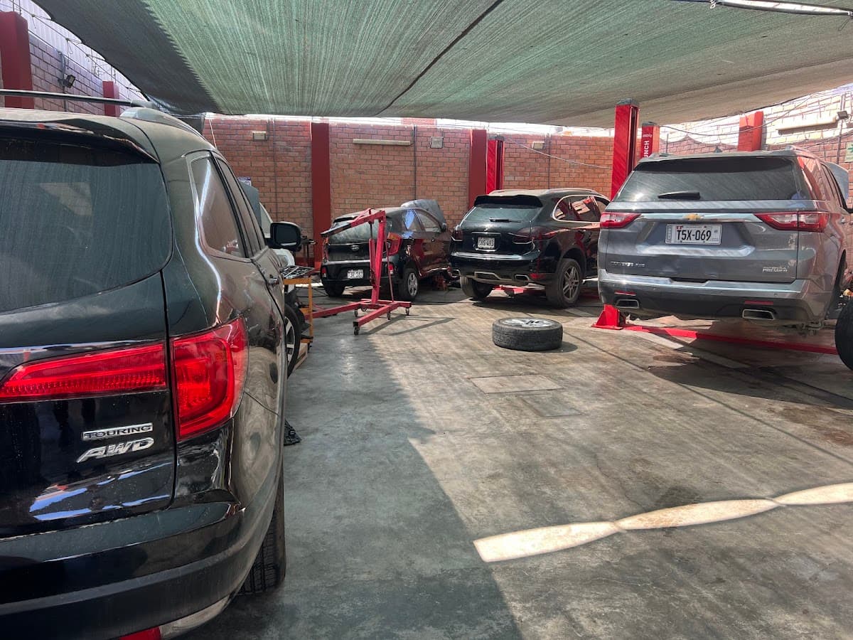AUTO CENTER automotriz