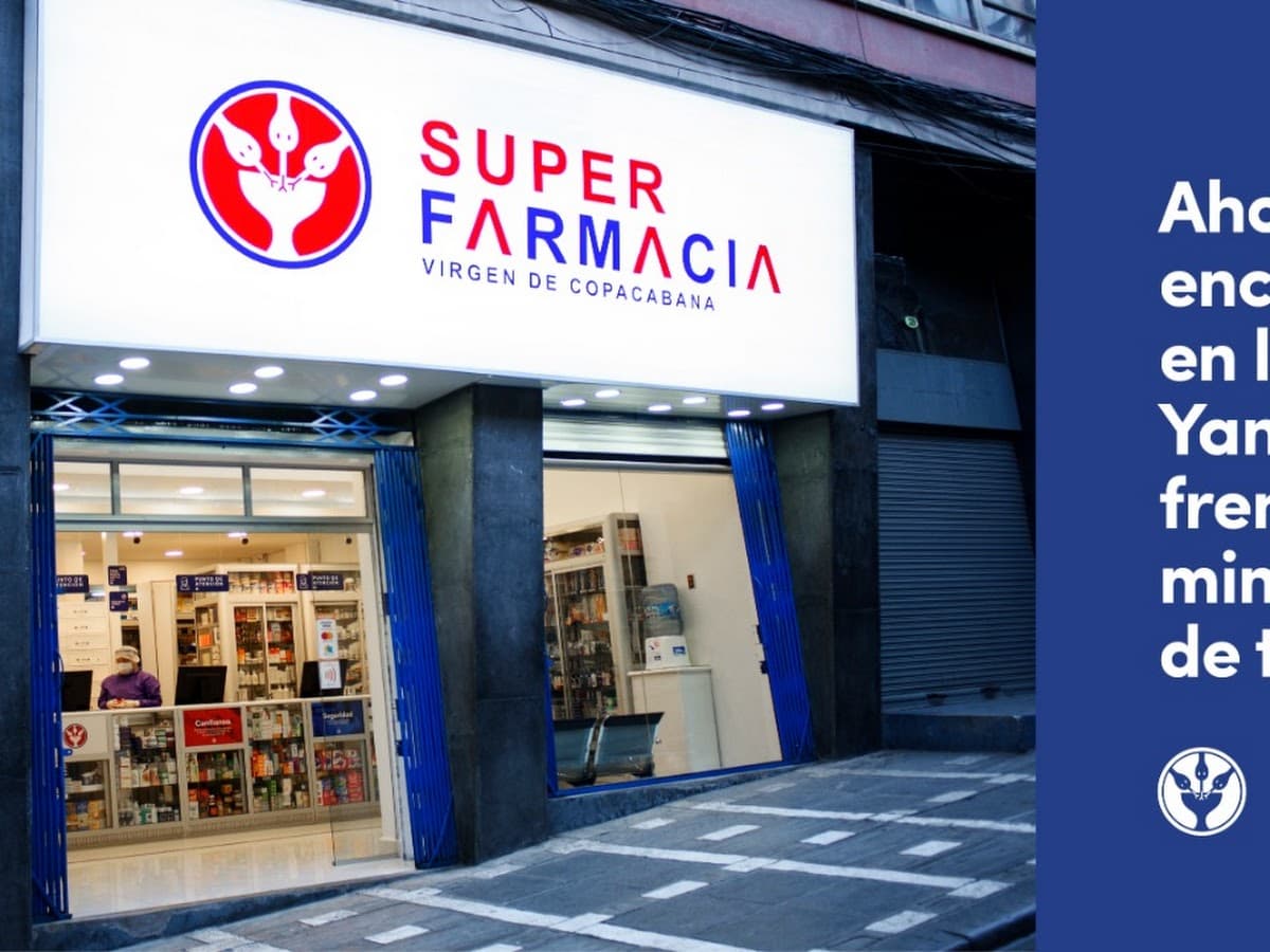 Super Farmacia Virgen de Copacabana — foto