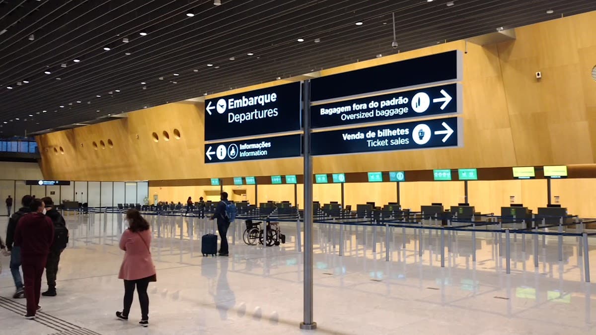 Aeropuerto Internacional Hercílio Luz — foto